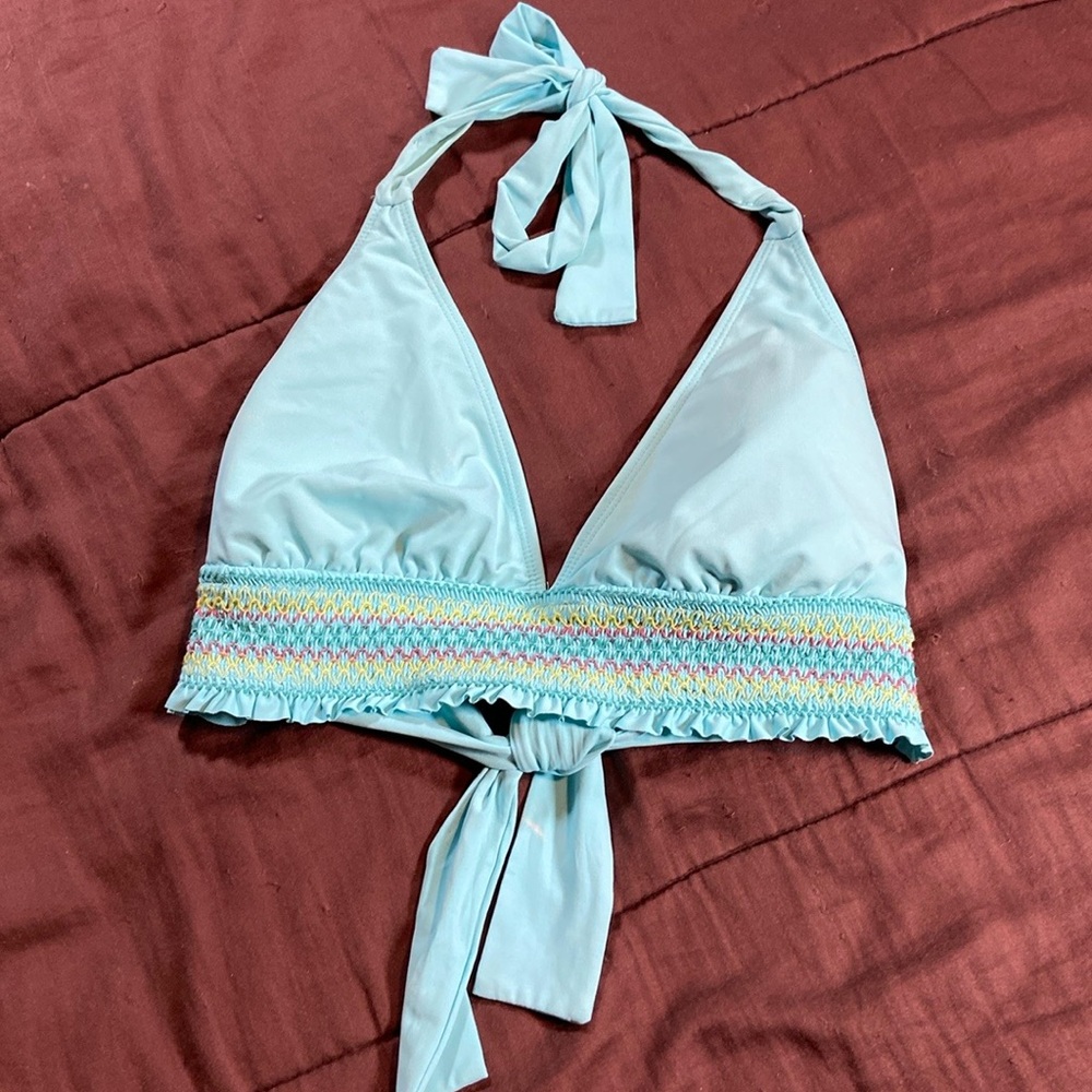 Bikini Top.  GUC!